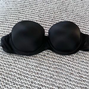 Strapless push up bra
